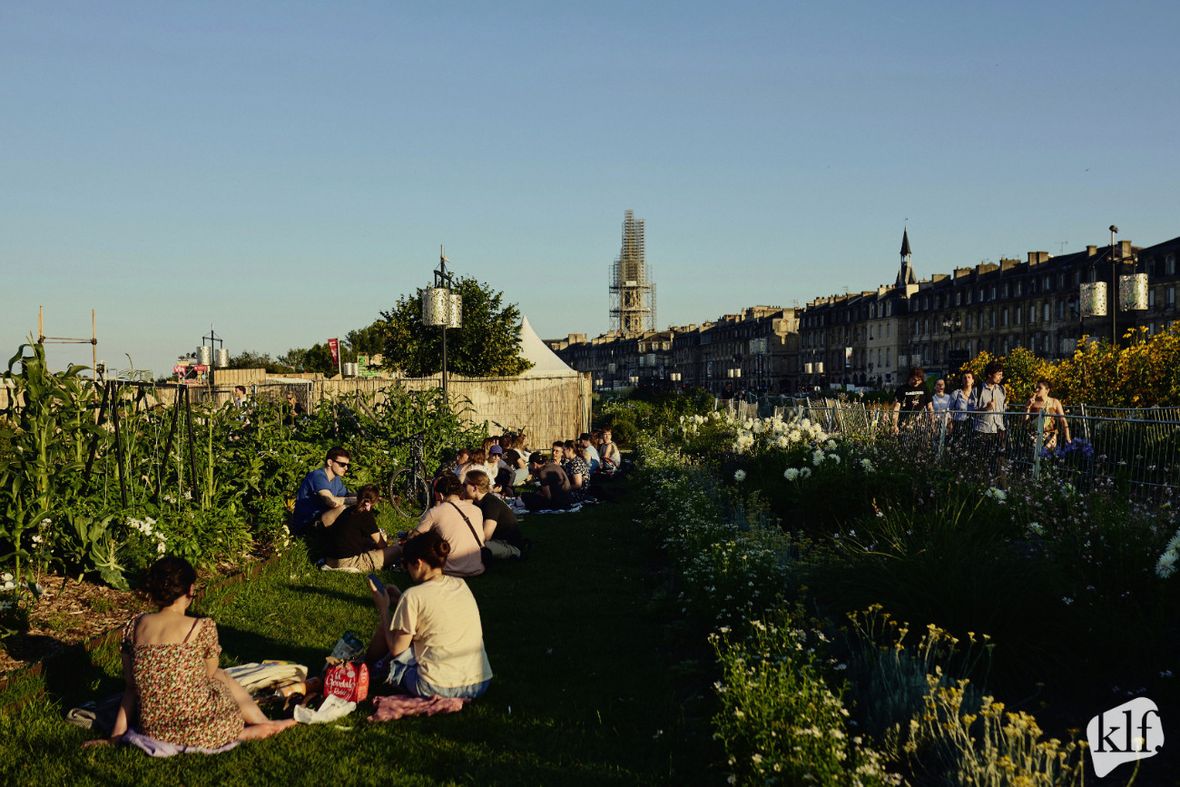 Newdeal Institut Bordeaux (KLF) - Ausflug in den Park in Bordeaux